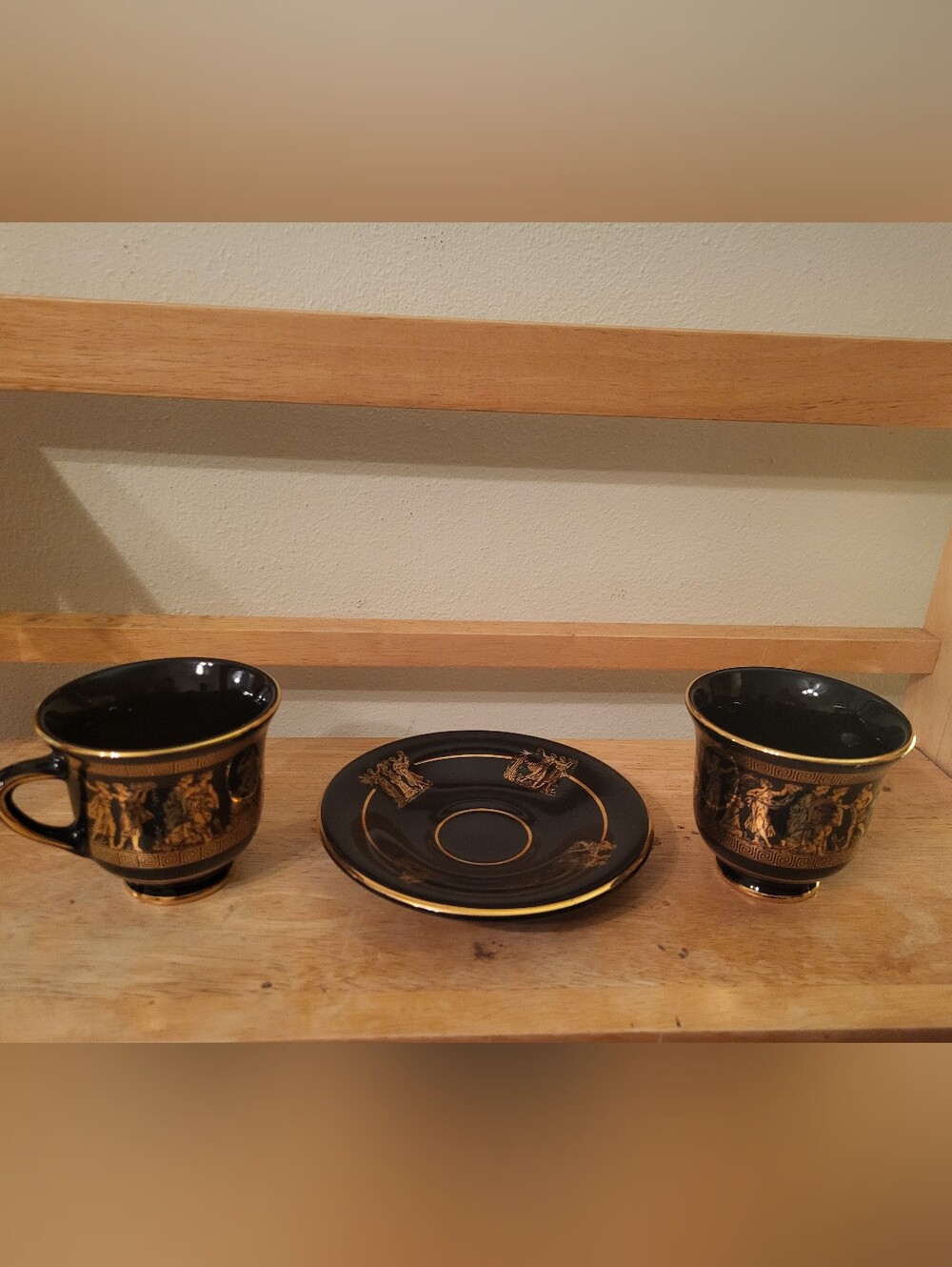 Ceramic tea/coffee set with 24k gold Greek mythology decoration, Neofitou Kerami